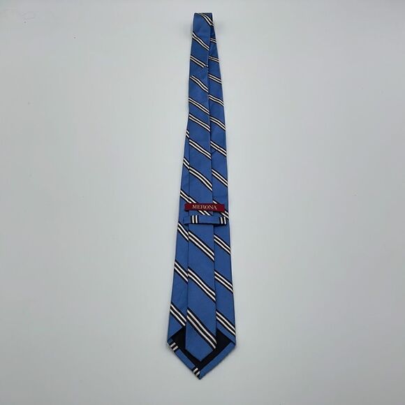 Blue and white striped 100% silk merona necktie - Picture 5 of 5
